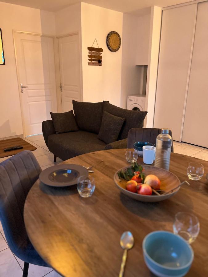 Apartamento La Grenad'Île Saint Pierre Exterior foto